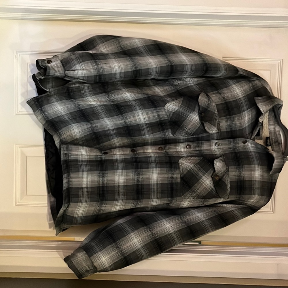 Extra large lined shirt with snaps used excellent condition   Make me an offer